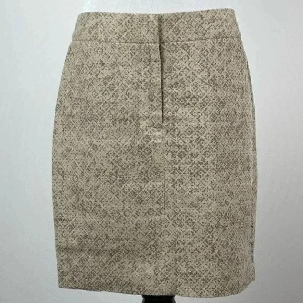 Ann Taylor loft pencil skirt size 2 100% linen